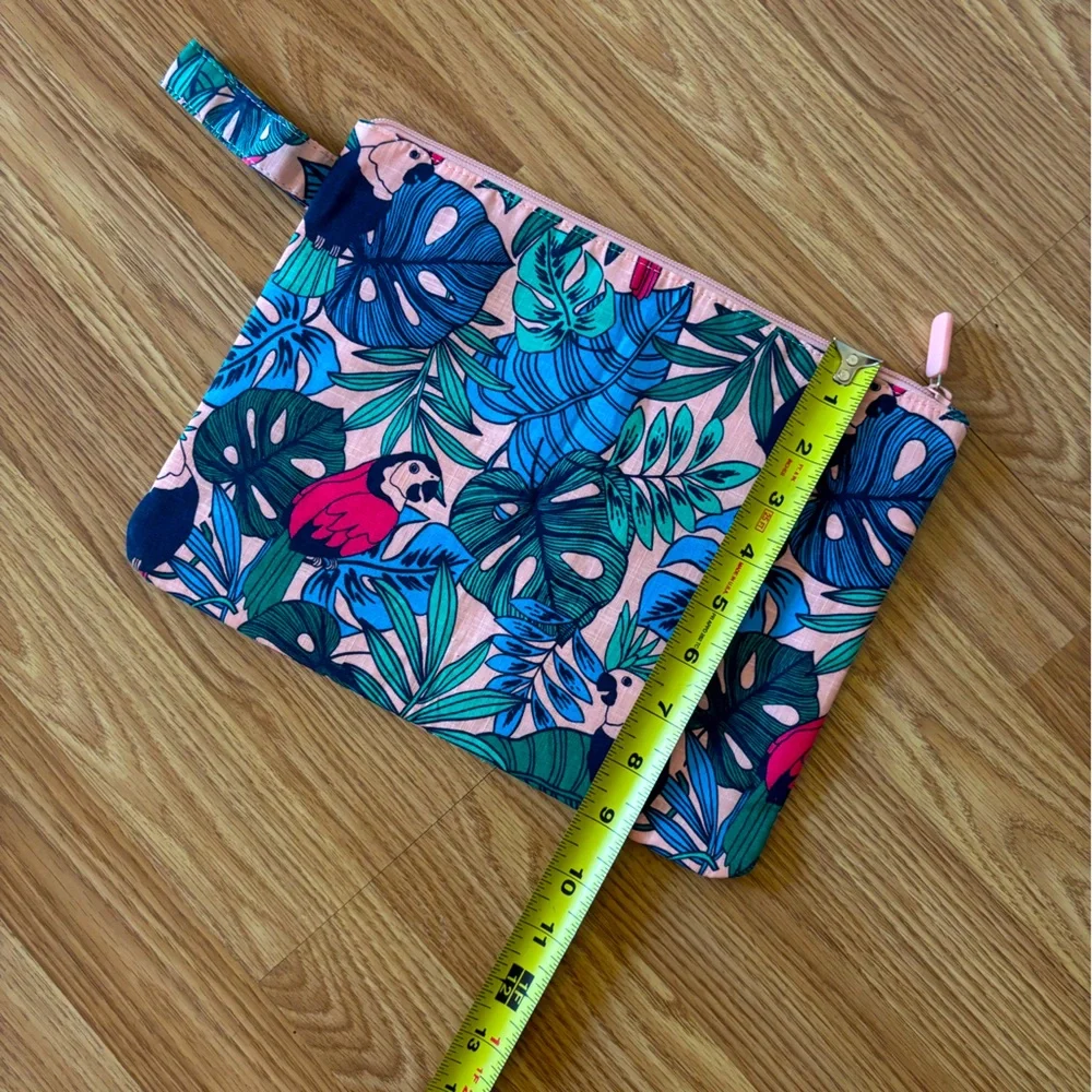 Tropical Parrot carry wristlet handbag large make-up bag beach pink blue green